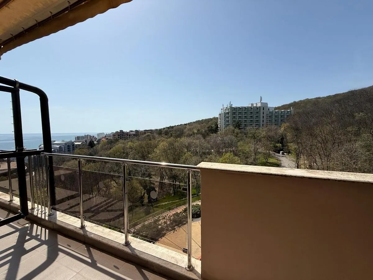 Golden Lemon Apartment Varna