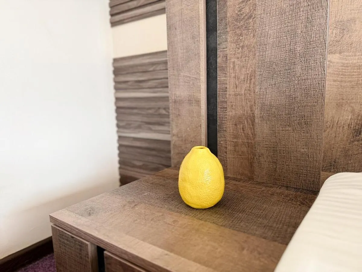 Golden Lemon Apartment Varna